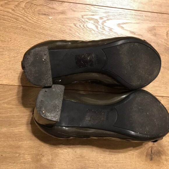 Exquisite green Prada patent leather with buckle MADE IN ITALIA - Picture 9 of 10